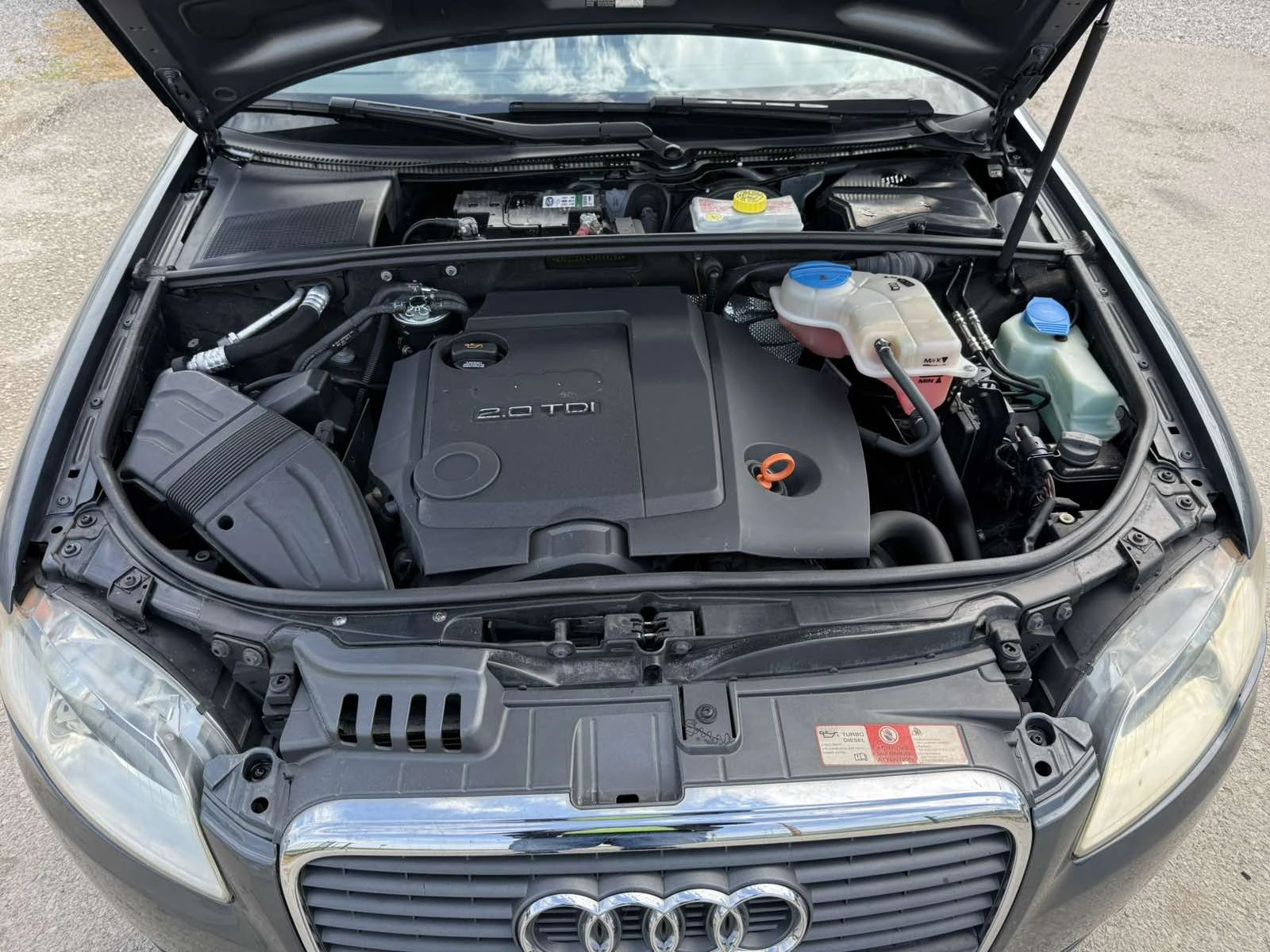 Audi A4 2.0TDI Italia 140kc, снимка 17 - Автомобили и джипове - 54368212