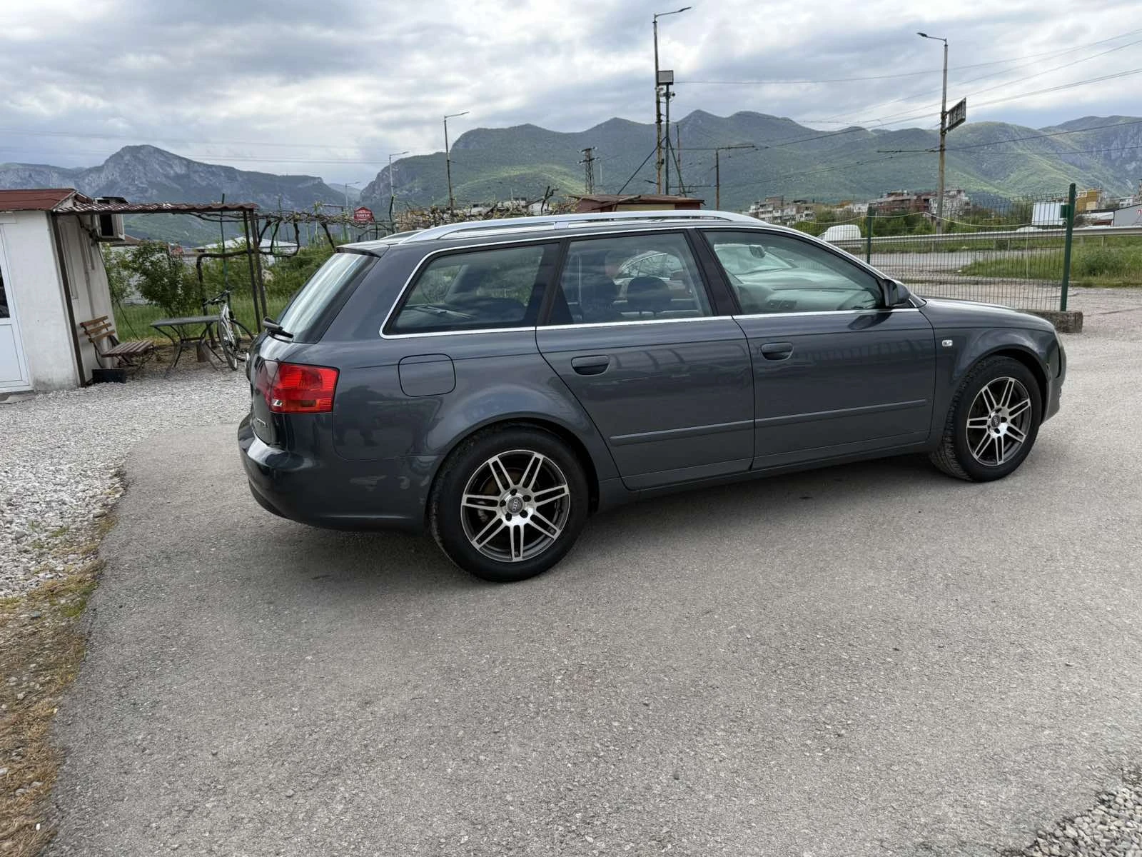 Audi A4 2.0TDI Italia 140kc, снимка 6 - Автомобили и джипове - 54368212