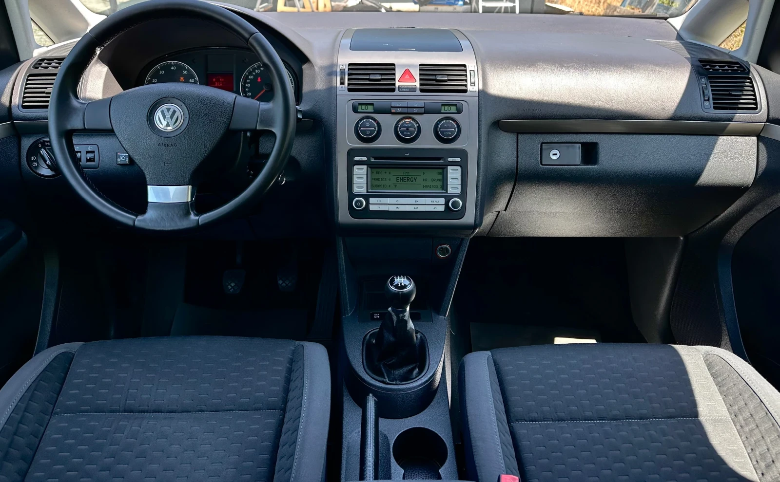 VW Touran 1.6 102ks ������ / ��� | Mobile.bg � ����������� 11