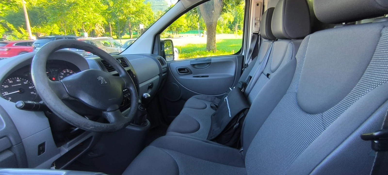 Peugeot Expert, снимка 11 - Автомобили и джипове - 54839518