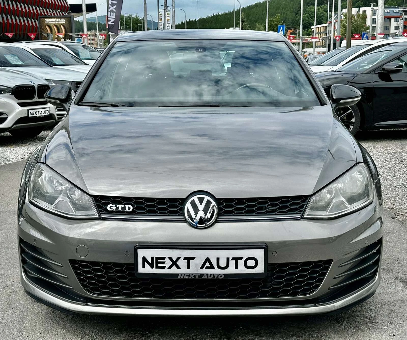 VW Golf GTD 184HP Е6В DYNAUDIO DSG NAVI СВЕТЕЩ ТАВАН, снимка 2 - Автомобили и джипове - 55136239