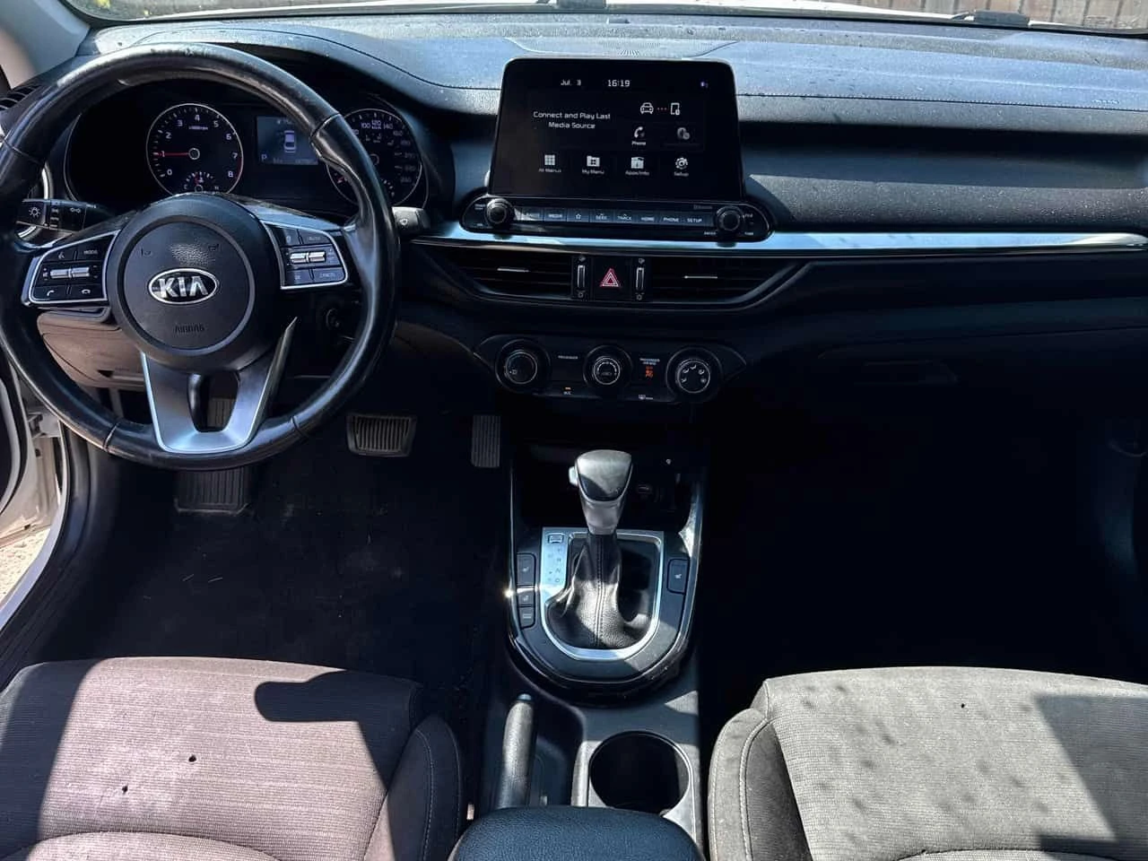 Kia Forte * IVT * CARFAX * ���� * KEYLESS * �������� | Mobile.bg � ����������� 9