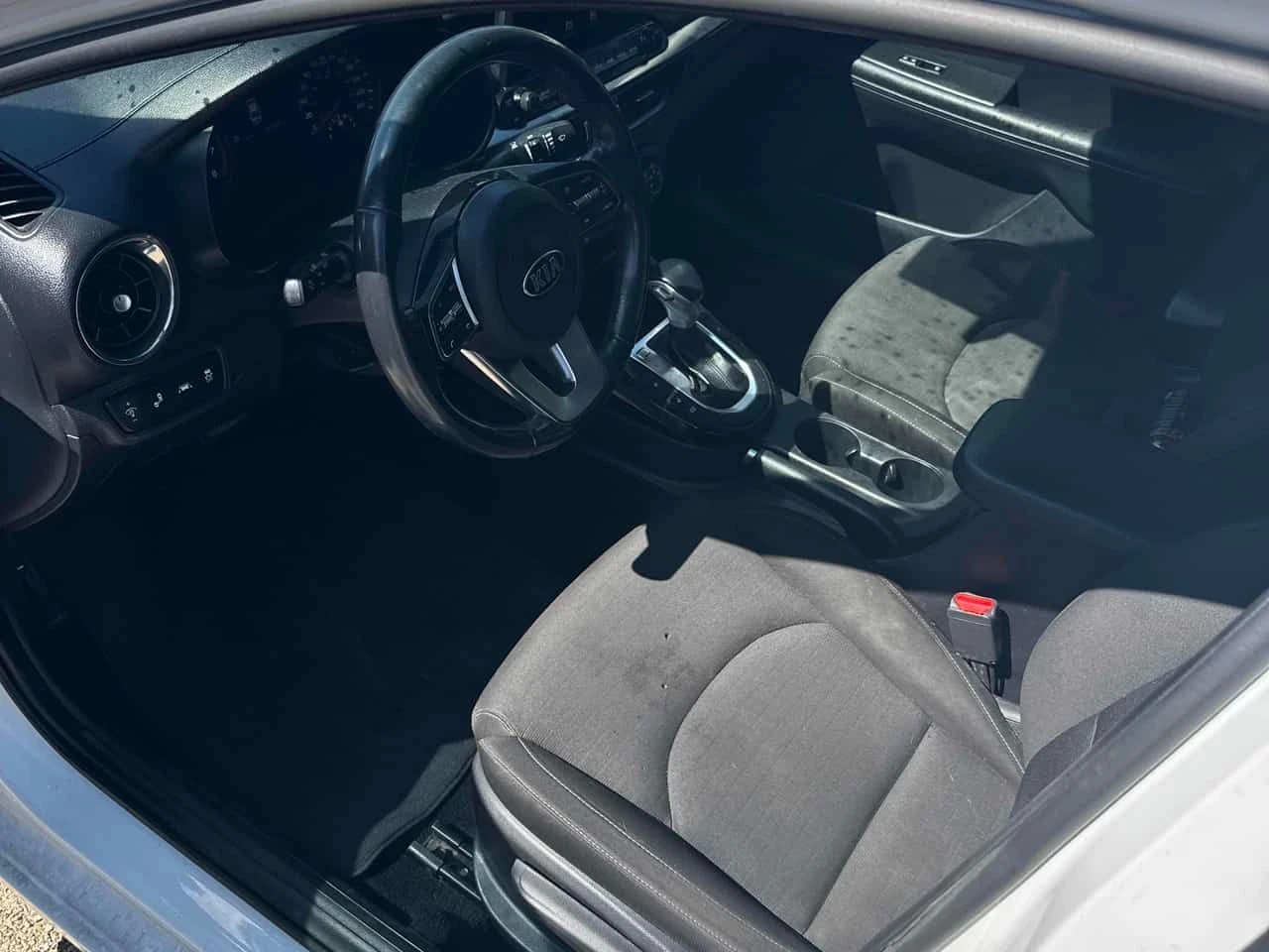 Kia Forte * IVT * CARFAX * ���� * KEYLESS * �������� | Mobile.bg � ����������� 5