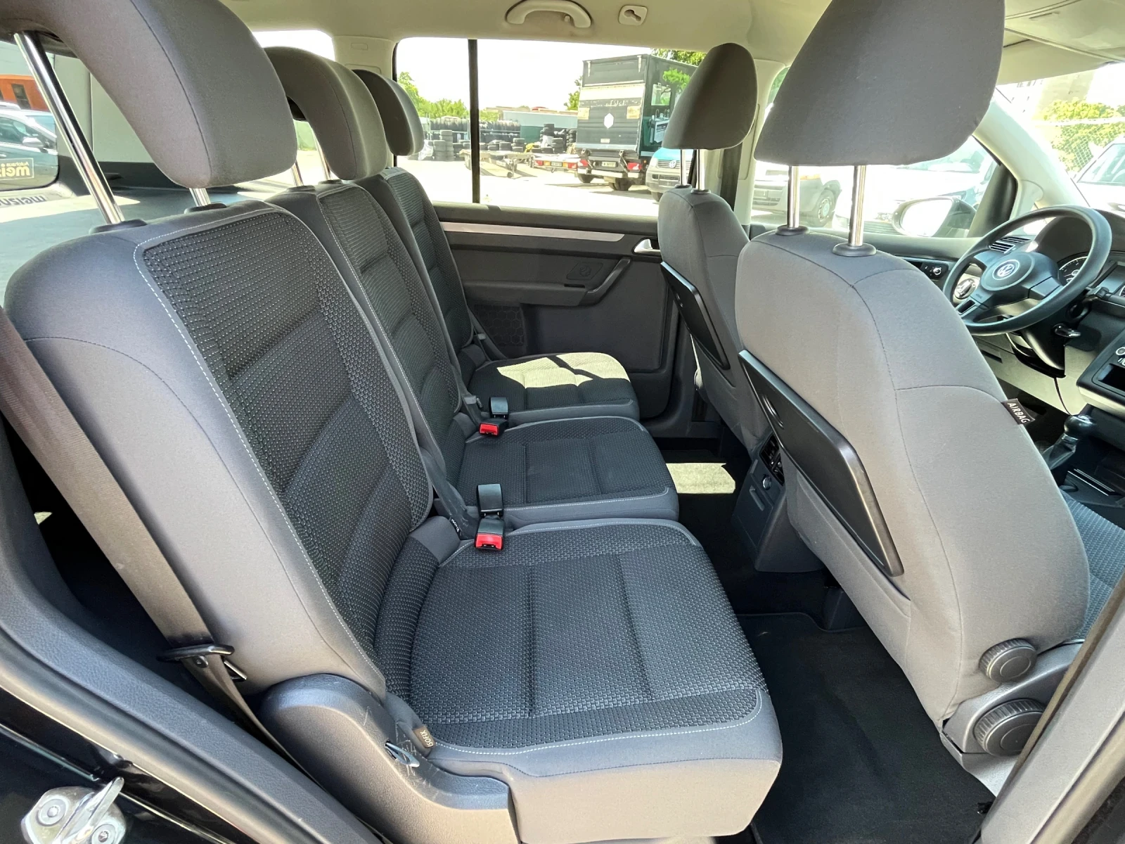 VW Touran 2.0TDI 140 Commonrail | Mobile.bg � ����������� 12