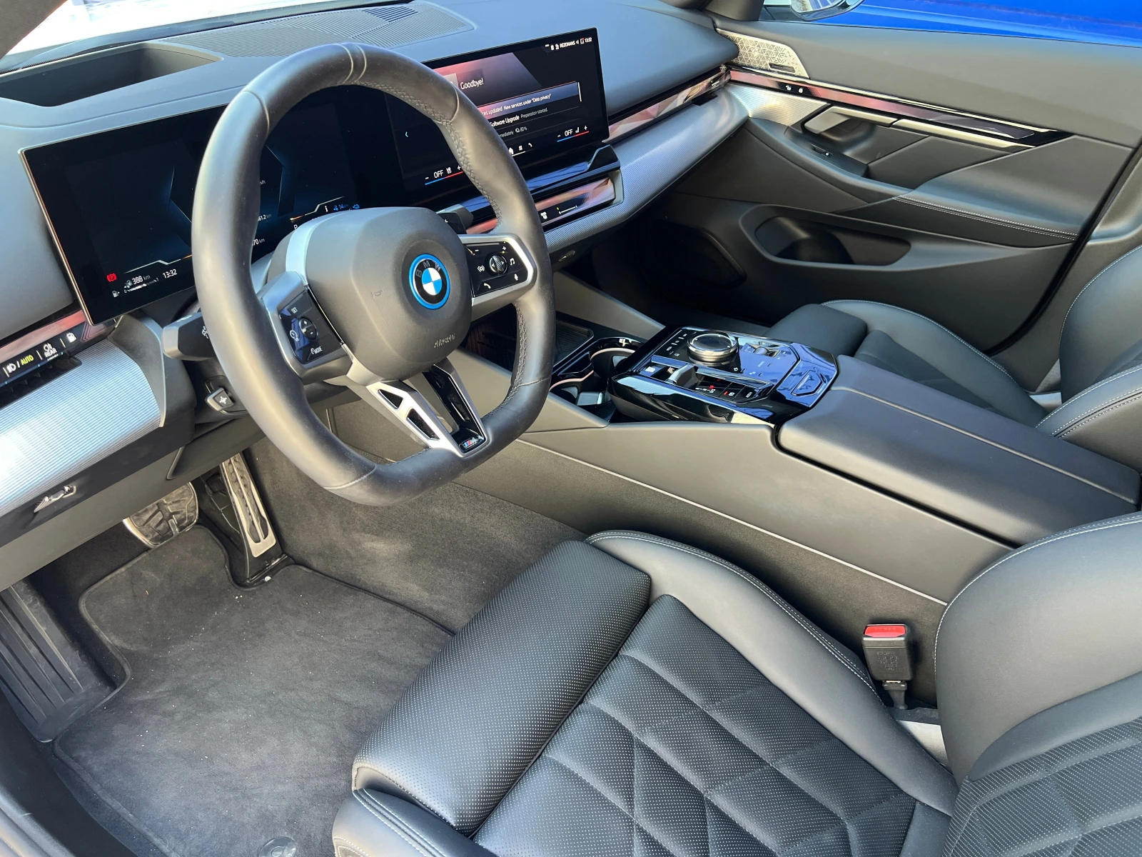 BMW 550 xDrive, снимка 7 - Автомобили и джипове - 55586478