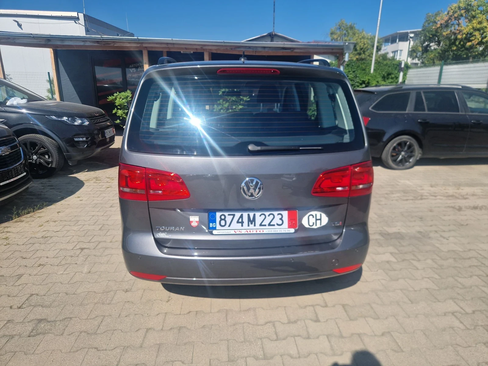 VW Touran 1.4i , 7 местен, снимка 6 - Автомобили и джипове - 55735090