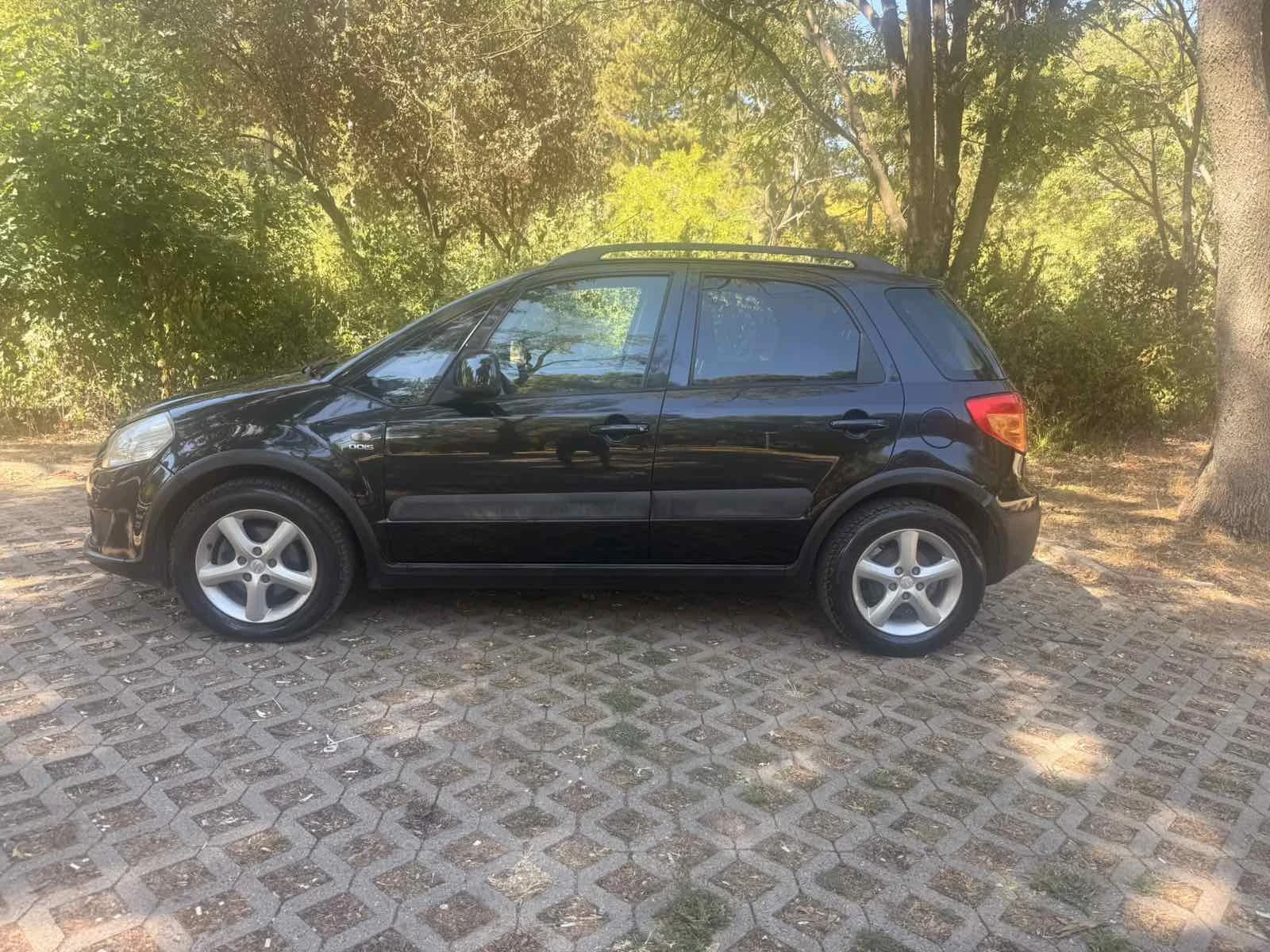 Suzuki SX4 1.6 90 hp, снимка 4 - Автомобили и джипове - 55979004