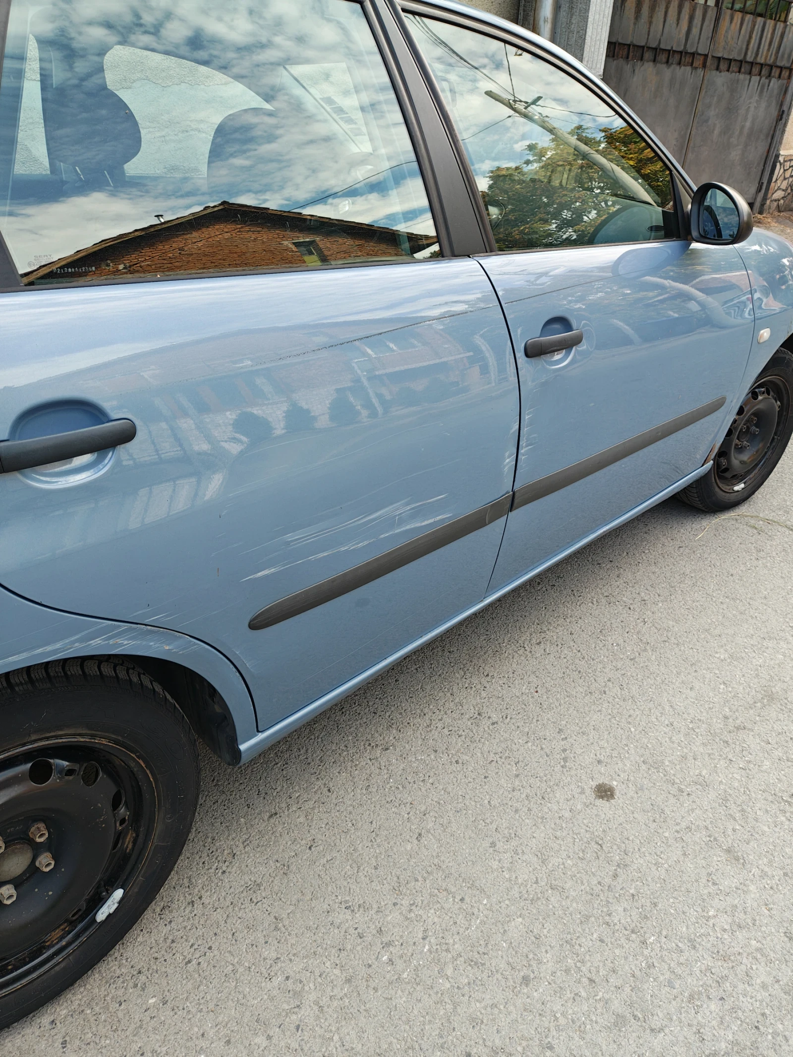 Seat Ibiza, снимка 4 - Автомобили и джипове - 56140243