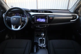 Toyota Hilux 2.4 D-4D 4x4 DoubleCAB KeyGO KAM Xenon SzH 35Kkm , снимка 12