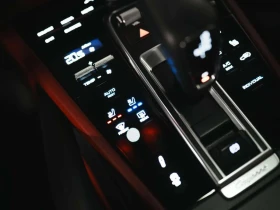 Porsche Cayenne E HYBRID Coupe Обдухване Дистроник Премиум Пакeт | Auto.bg — изображение 11