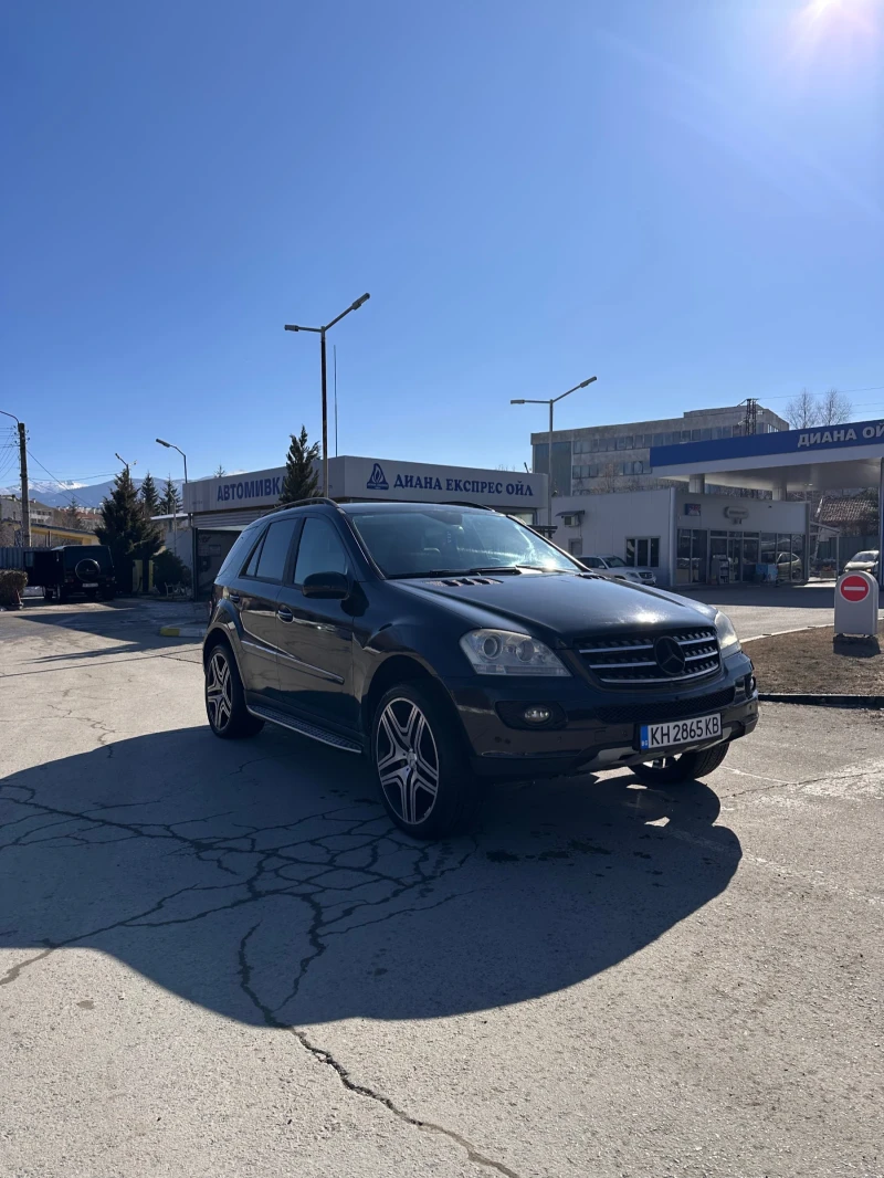 Mercedes-Benz ML 320 3.2 CDI 4Matic, снимка 2 - Автомобили и джипове - 49081652