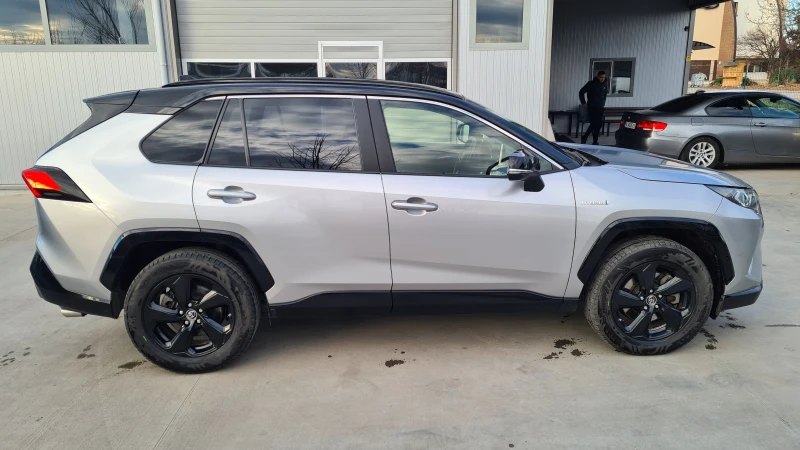 Toyota Rav4 2.5 4X4 HYBRID, снимка 4 - Автомобили и джипове - 50886214