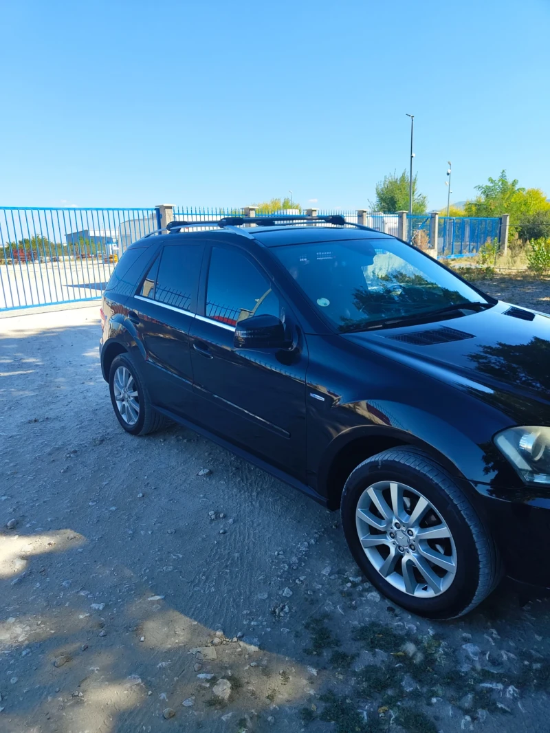 Mercedes-Benz ML 300 3000 дизел, снимка 10 - Автомобили и джипове - 51786878