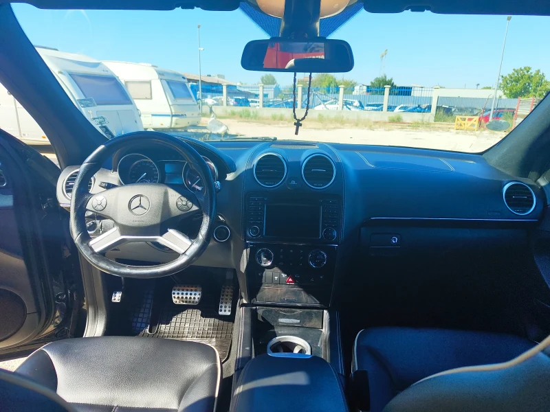 Mercedes-Benz ML 300 3000 дизел, снимка 3 - Автомобили и джипове - 51786878