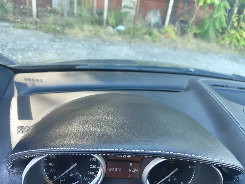 Mercedes-Benz ML 300 3000 дизел, снимка 5 - Автомобили и джипове - 51786878