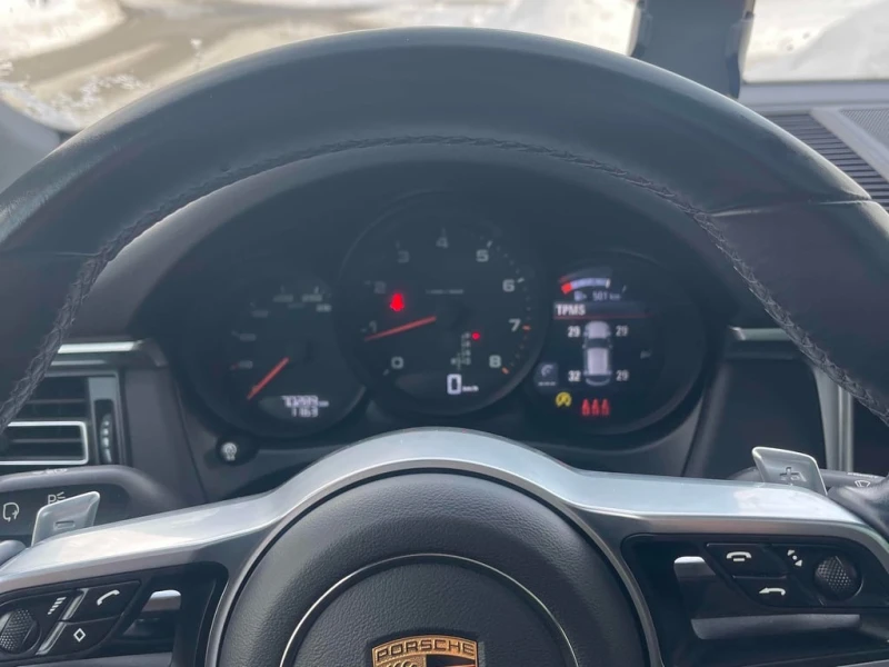 Porsche Macan  AWD * CARFAX * ПАНОРАМА* ПОДГРЕВ* , снимка 8 - Автомобили и джипове - 53252707
