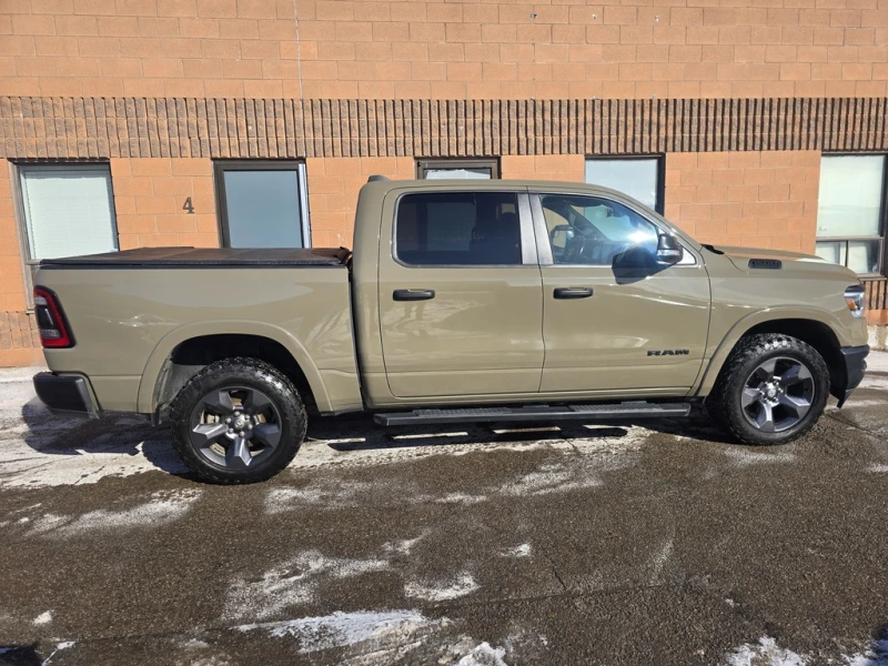 Dodge RAM 1500 Big Horn 4x4 Crew Cab, снимка 6 - Автомобили и джипове - 53362281