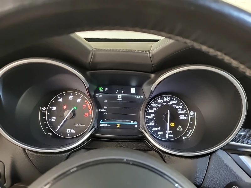 Alfa Romeo Stelvio QUADRIFOGLIO * Реална цена!!!* , снимка 11 - Автомобили и джипове - 53480205