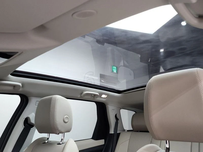 Land Rover Discovery Sport 2.0 Automatic, снимка 15 - Автомобили и джипове - 55931801