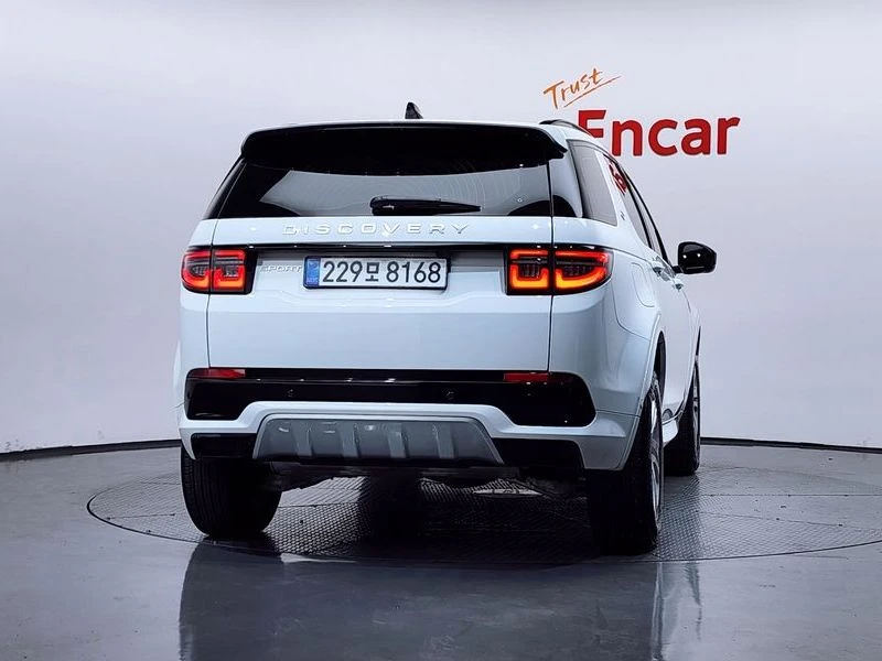 Land Rover Discovery Sport 2.0 Automatic, снимка 4 - Автомобили и джипове - 55931801
