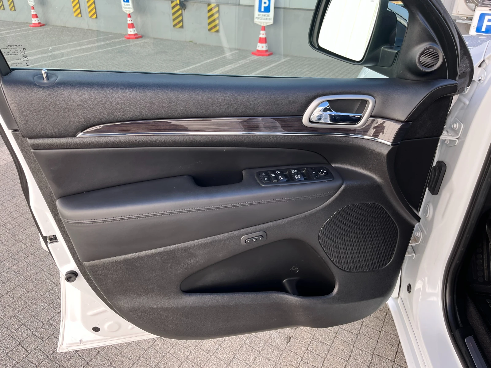 Jeep Grand cherokee OVERLAND | Mobile.bg   15