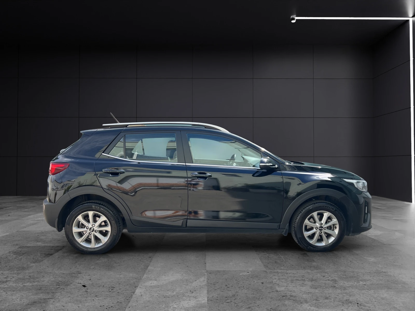 Kia Stonic  - изображение 7
