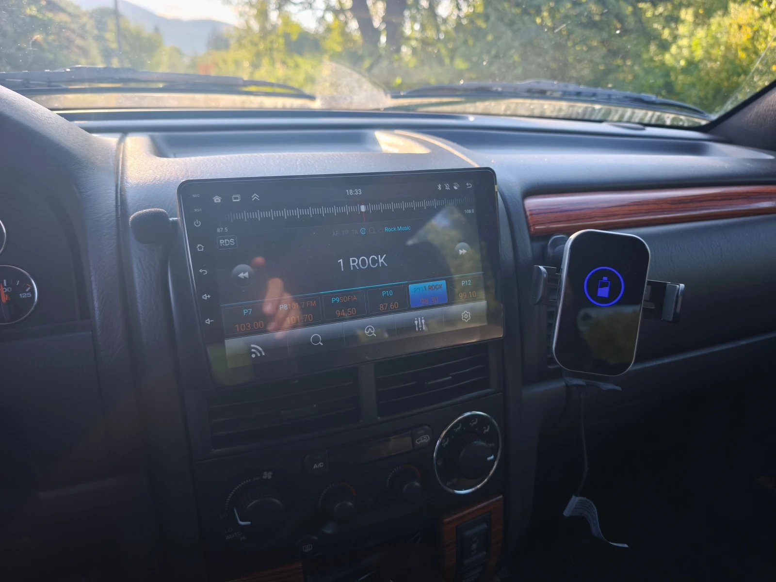 Jeep Grand cherokee  - изображение 3