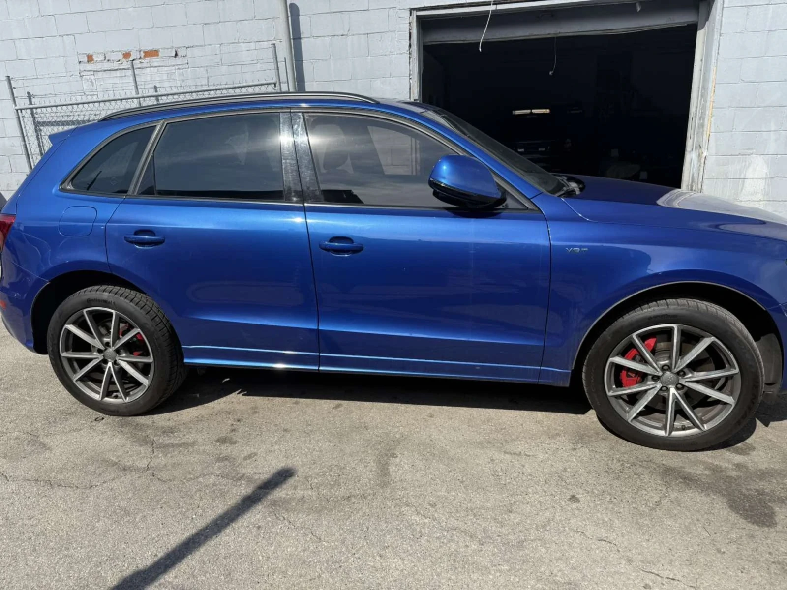 Audi SQ5 SEPANG BLUE PERL - изображение 5