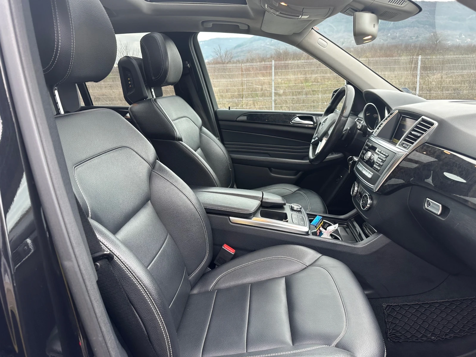 Mercedes-Benz ML 350 Ml350, снимка 11 - Автомобили и джипове - 53965016