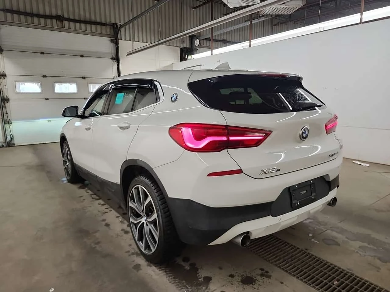 BMW X2 XDRIVE28I * KEYLESS * 2 ����� * �������� * ������� | Mobile.bg � ����������� 5