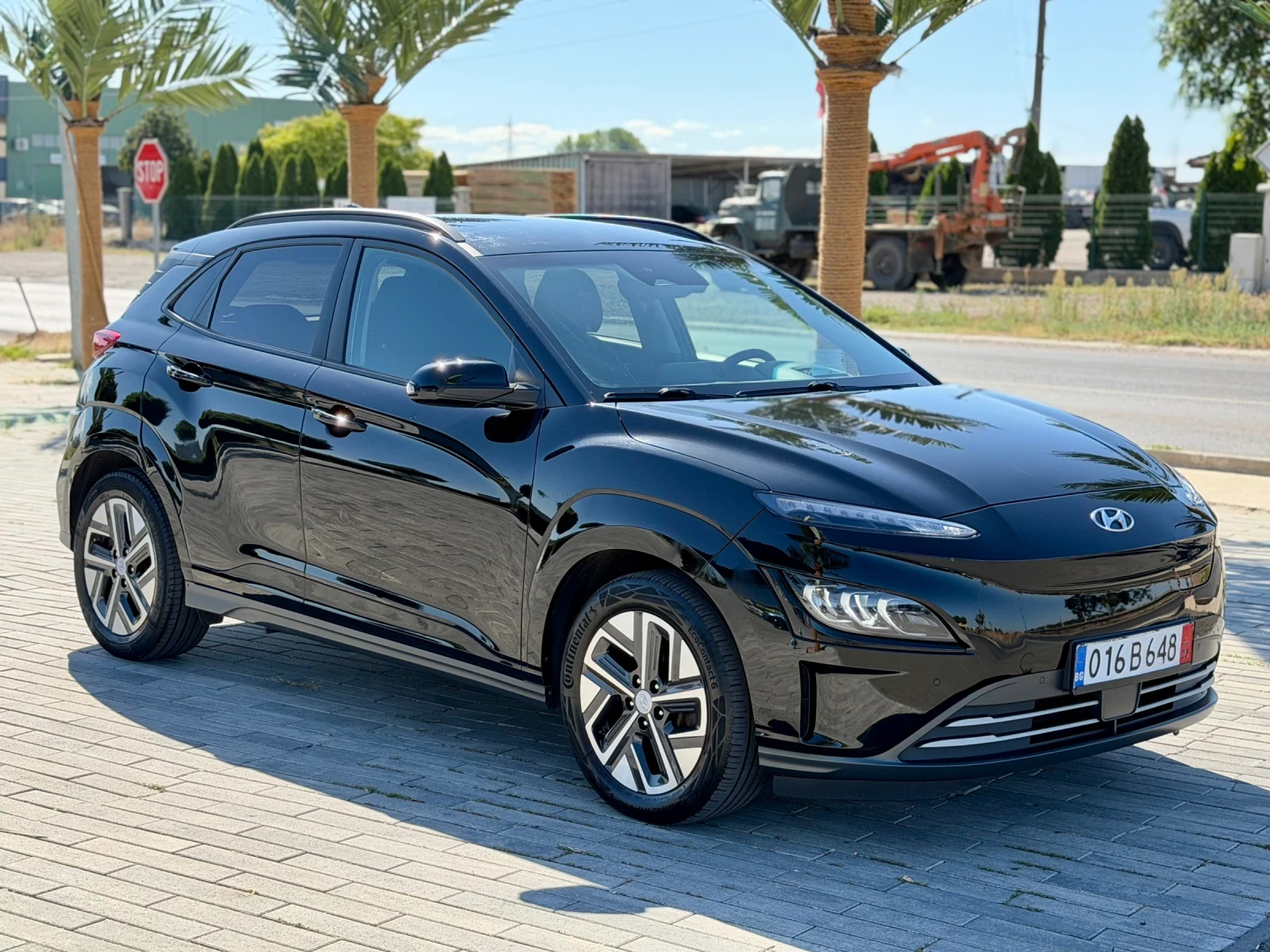 Hyundai Kona 67 kWh Facelift, снимка 2 - Автомобили и джипове - 55999663