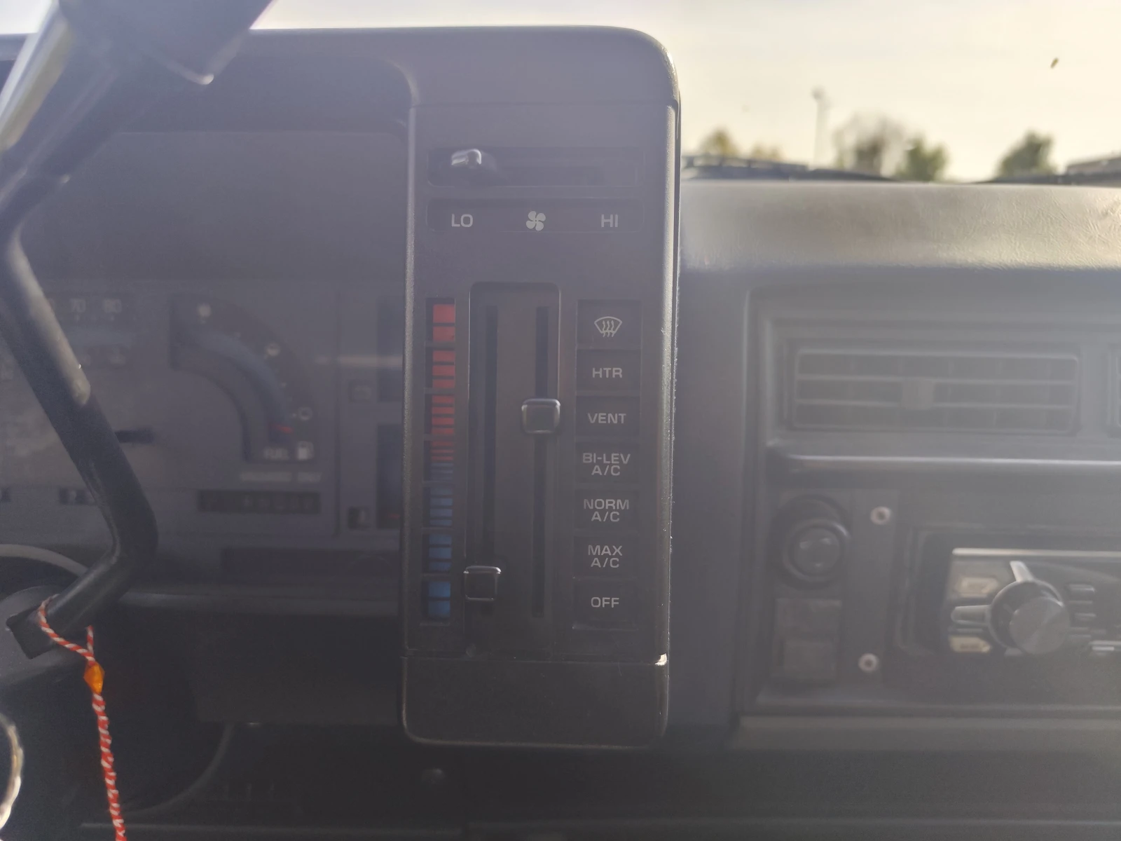 Chevrolet Blazer + LPG, снимка 11 - Автомобили и джипове - 56412603