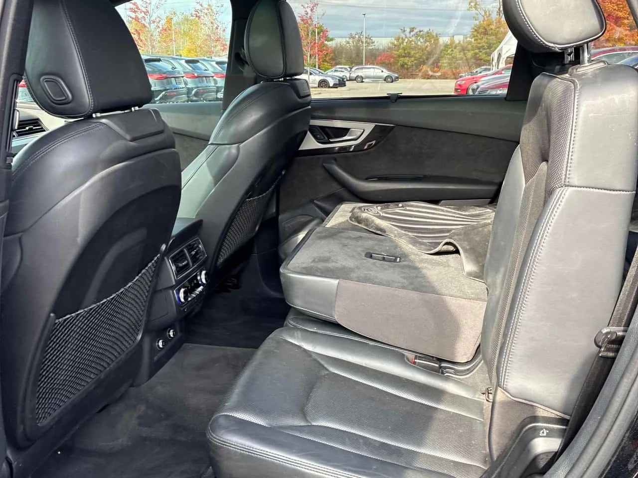 Audi Q7 * Technik * CARFAX * ЦЕНА ДО БГ, снимка 17 - Автомобили и джипове - 56626390