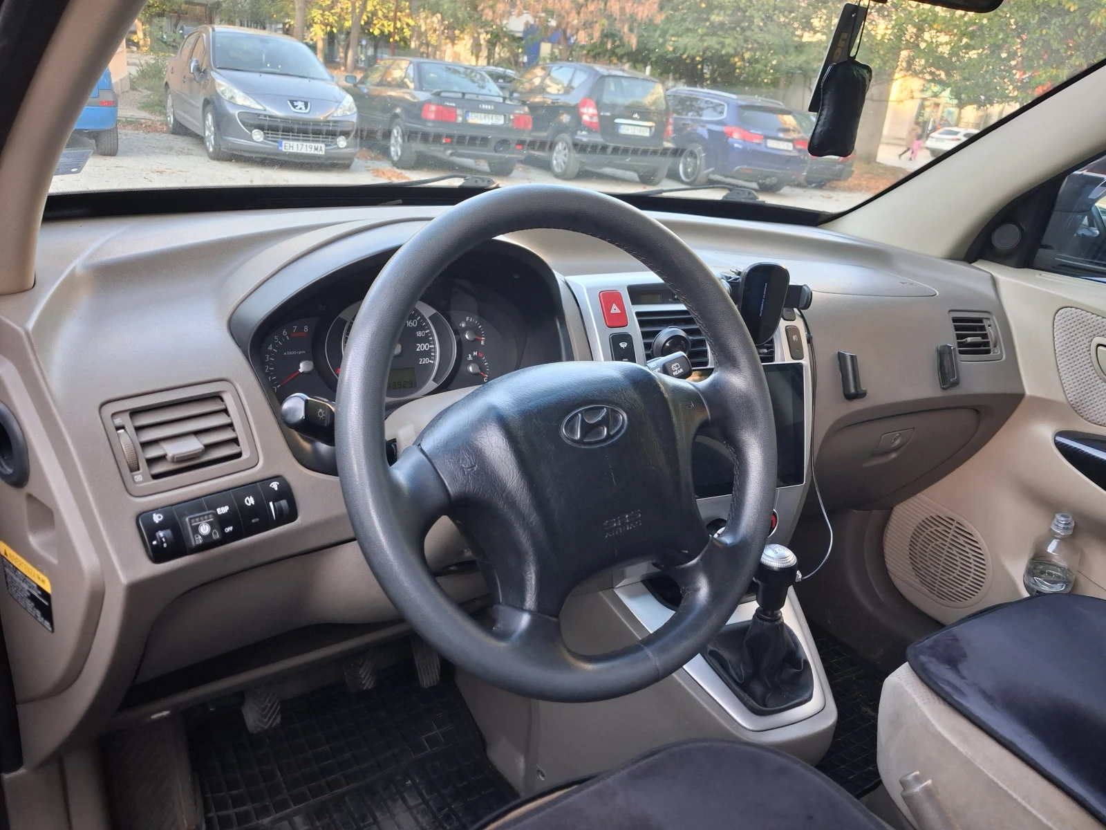 Hyundai Tucson, снимка 5 - Автомобили и джипове - 56720114