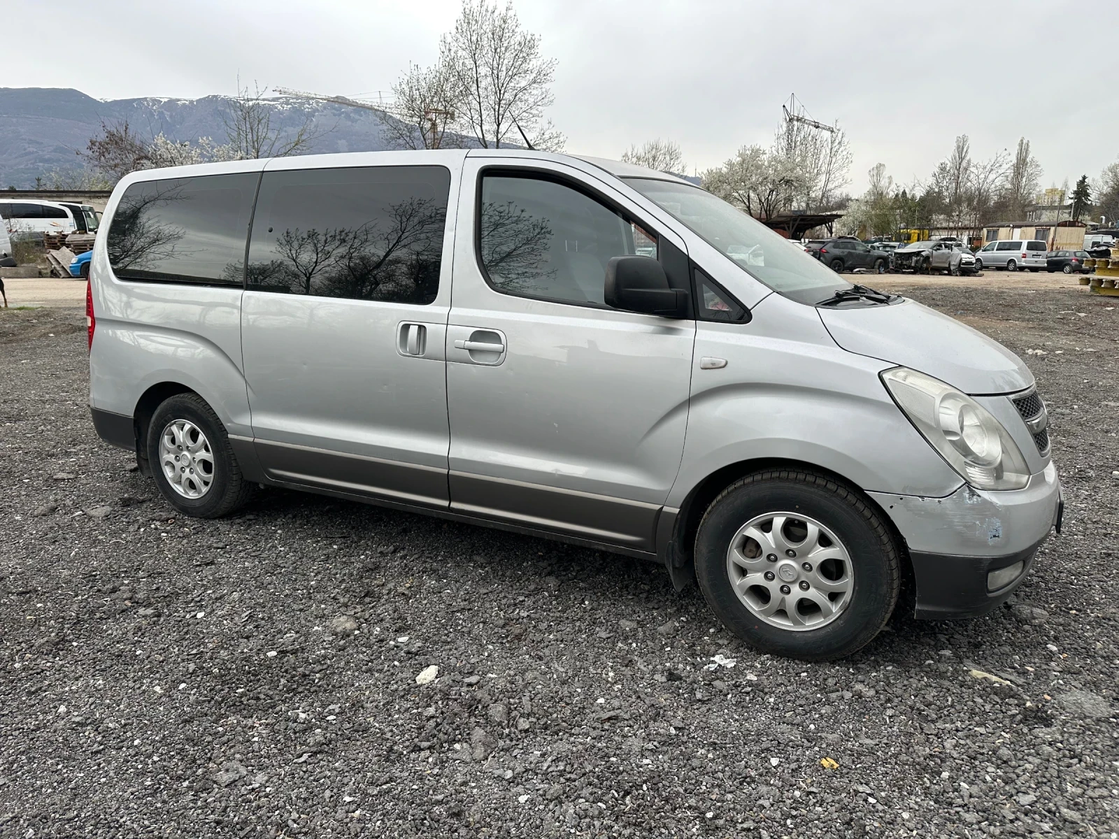 Hyundai H1  - изображение 4
