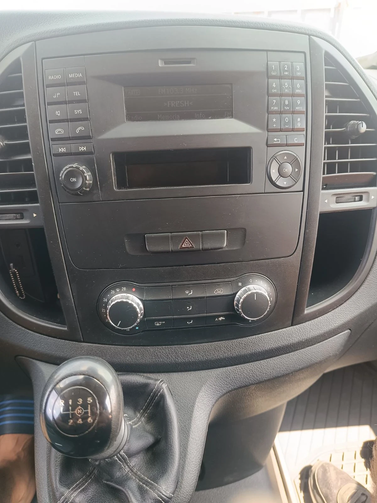 Mercedes-Benz Vito, снимка 10 - Бусове и автобуси - 55722891