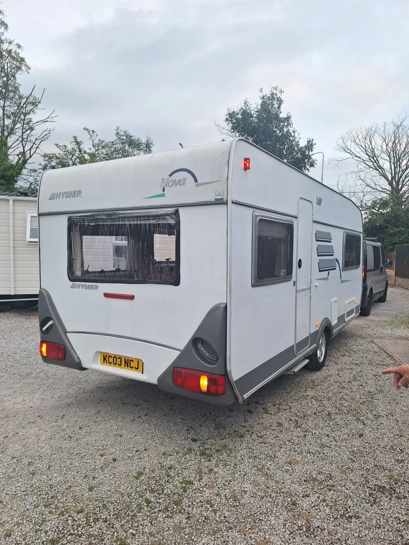Каравана HYMER / ERIBA Nova 535, снимка 4 - Каравани и кемпери - 52531794