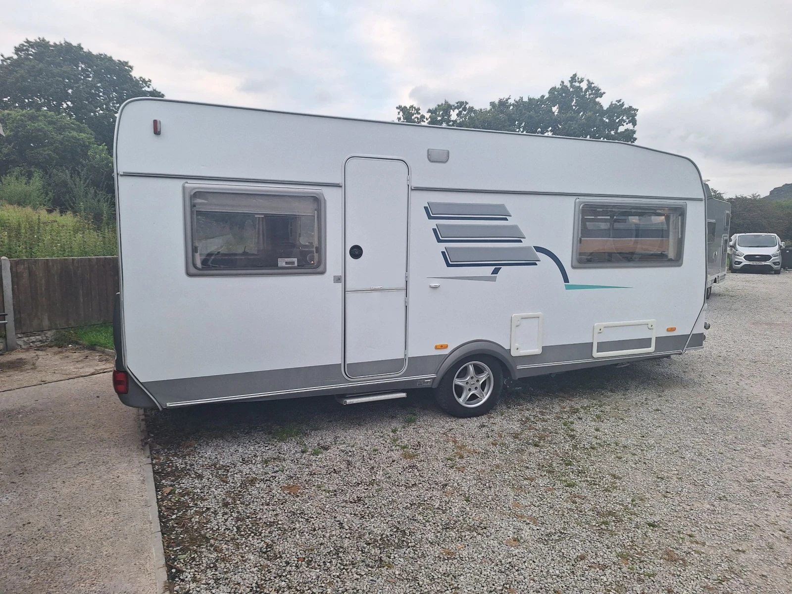 Каравана HYMER / ERIBA Nova 535, снимка 1