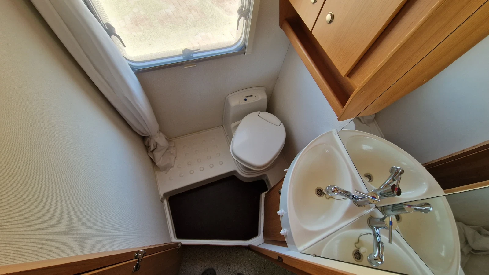  Knaus SKY TI | Mobile.bg   12