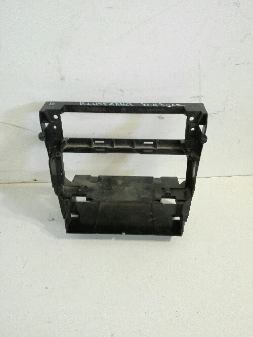 Централна конзола Мерцедес Ц220