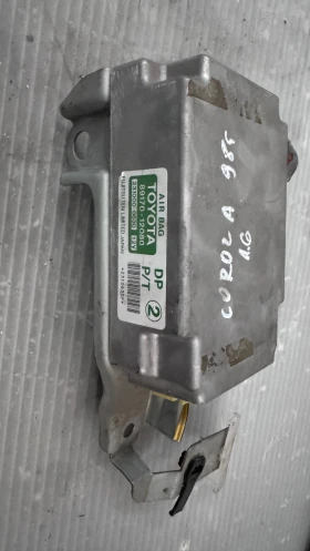     Airbag  /  /  a Toyota Corolla  - 231000-0630 / 89170-12080