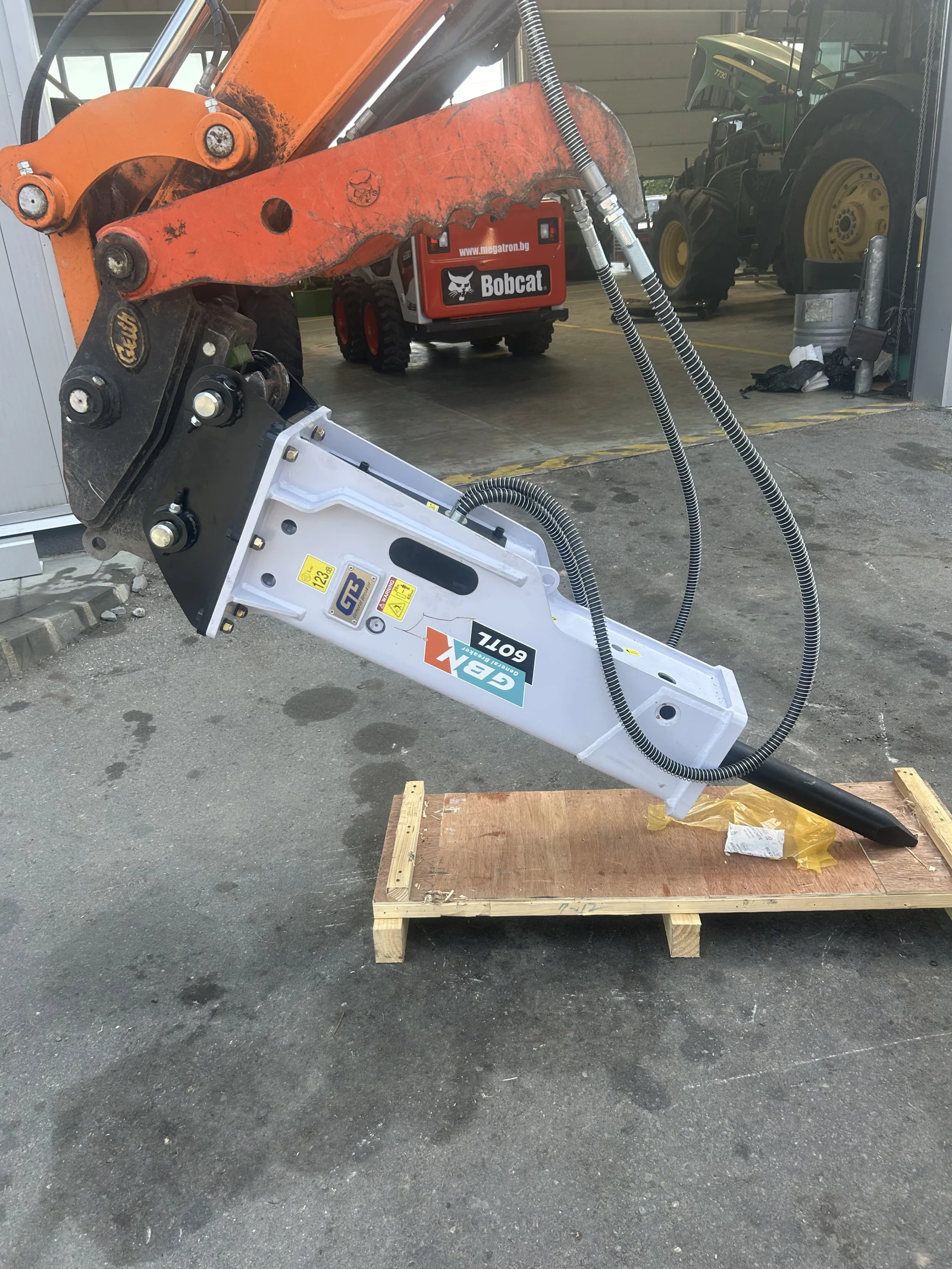 ������ � ���� ����� 6,2 ���� � �������� | Mobile.bg � ����������� 11