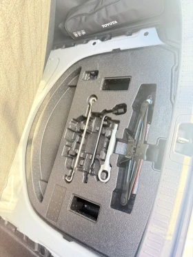 Toyota Corolla SD Hybrid 1.8 Executive, снимка 11