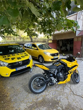 Dacia Lodgy 1.6i* Газ* Клима* Кожа, снимка 12