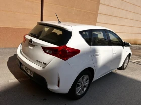 Toyota Auris, снимка 5