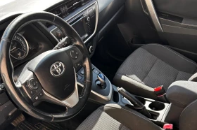 Toyota Auris, снимка 15