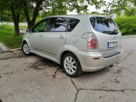 Обява за продажба на Toyota Corolla verso d4d ~6 000 лв. - изображение 1