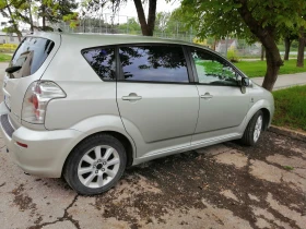 Обява за продажба на Toyota Corolla verso d4d ~6 000 лв. - изображение 1