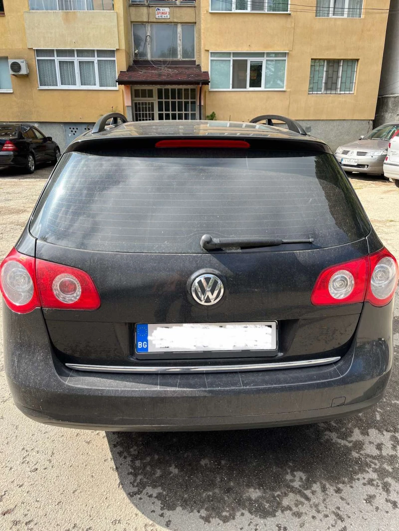 VW Passat, снимка 5 - Автомобили и джипове - 47485801