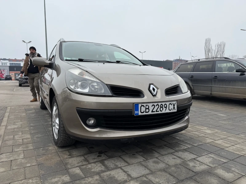 Renault Clio, снимка 1 - Автомобили и джипове - 48729712